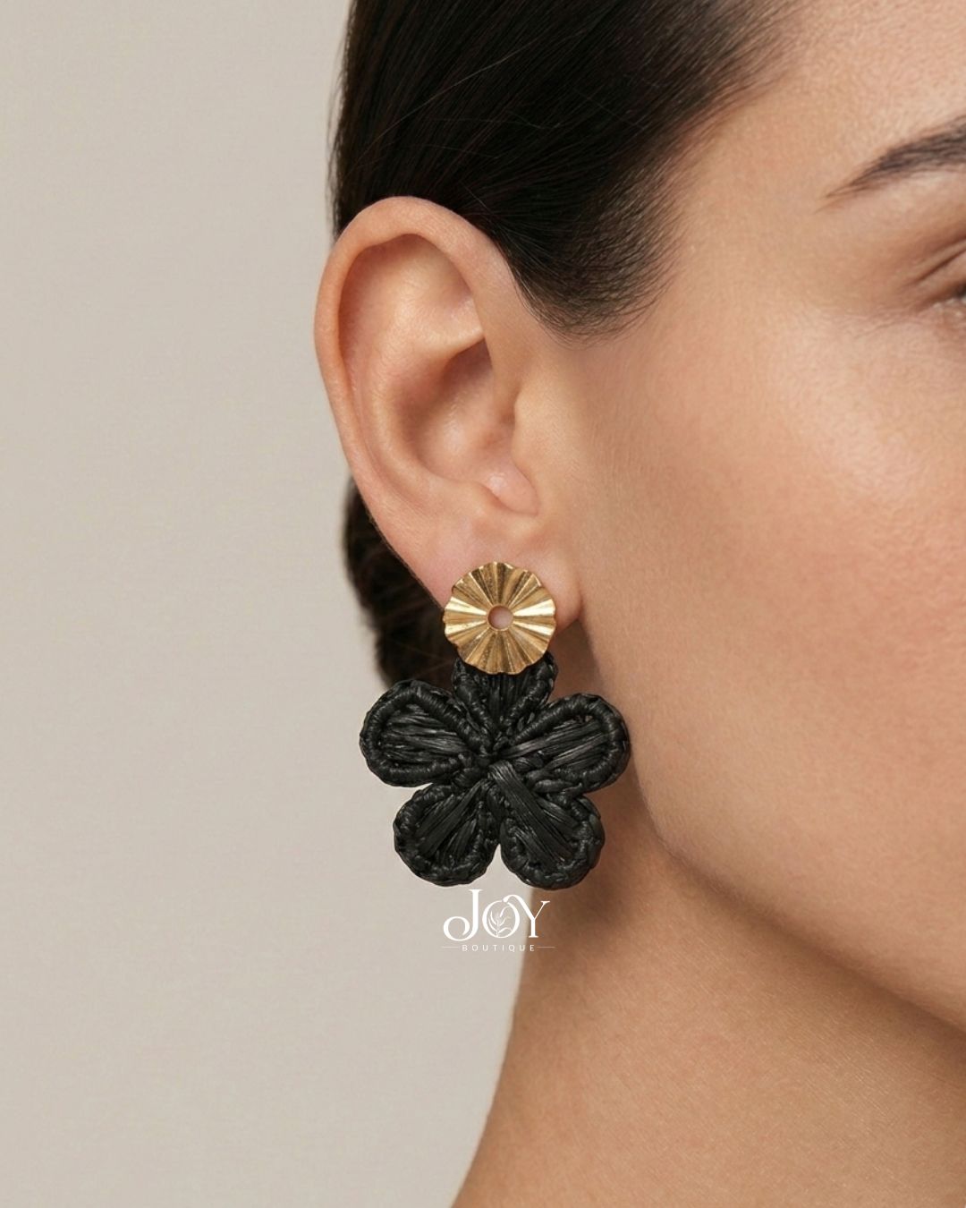 Bloom Aura Earrings