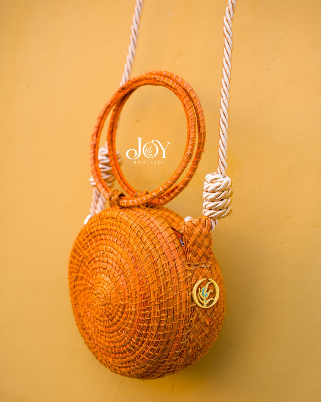 Round Chic Bag