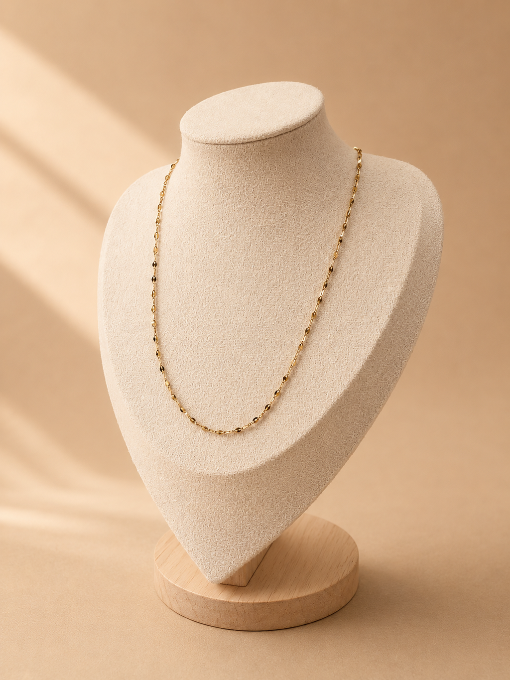 Glimmer Necklace