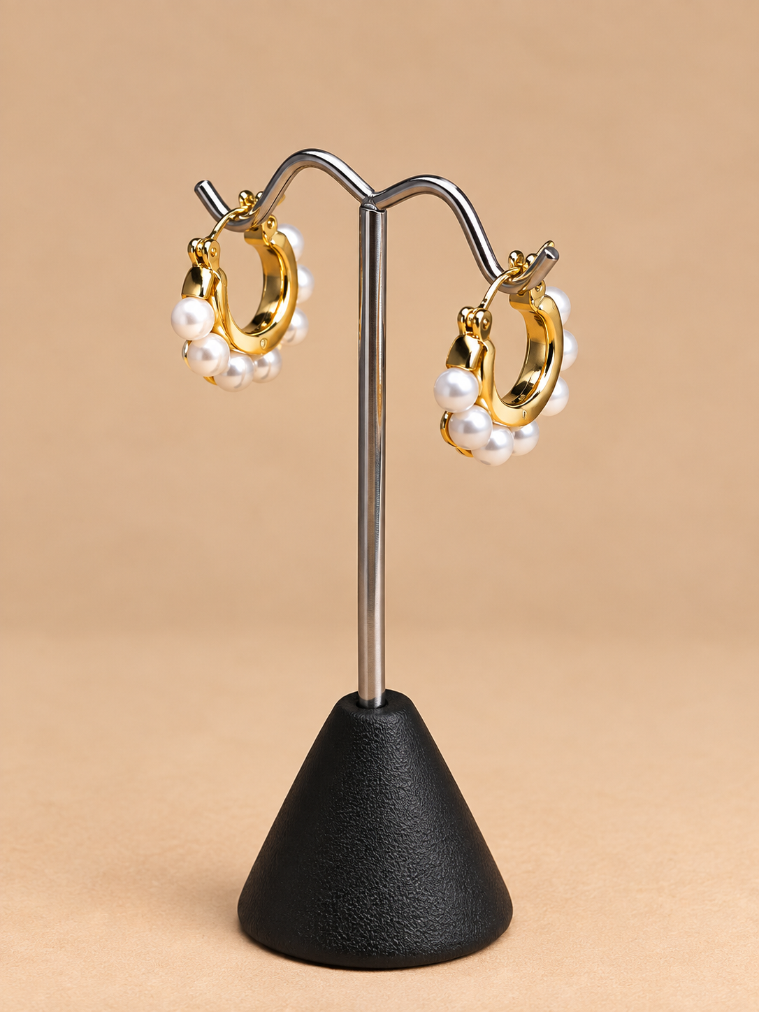 Mia Hoops