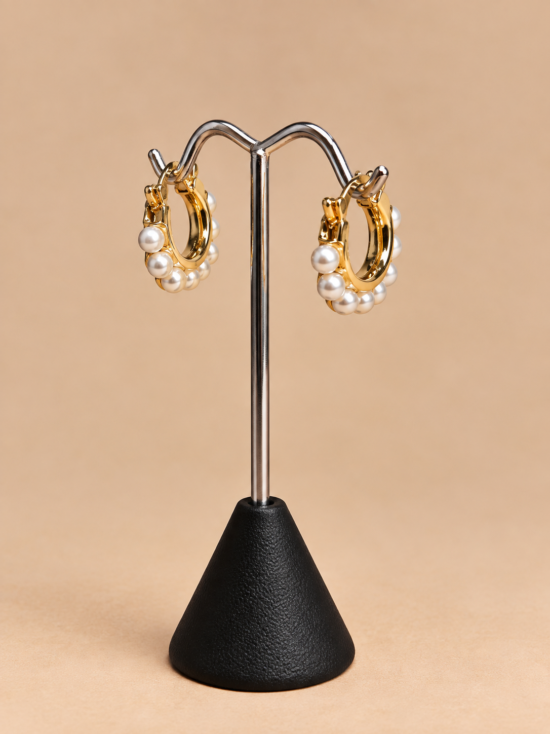 Mia Hoops