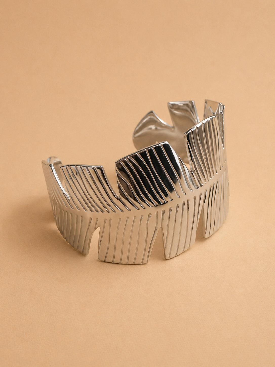Nova Bangle