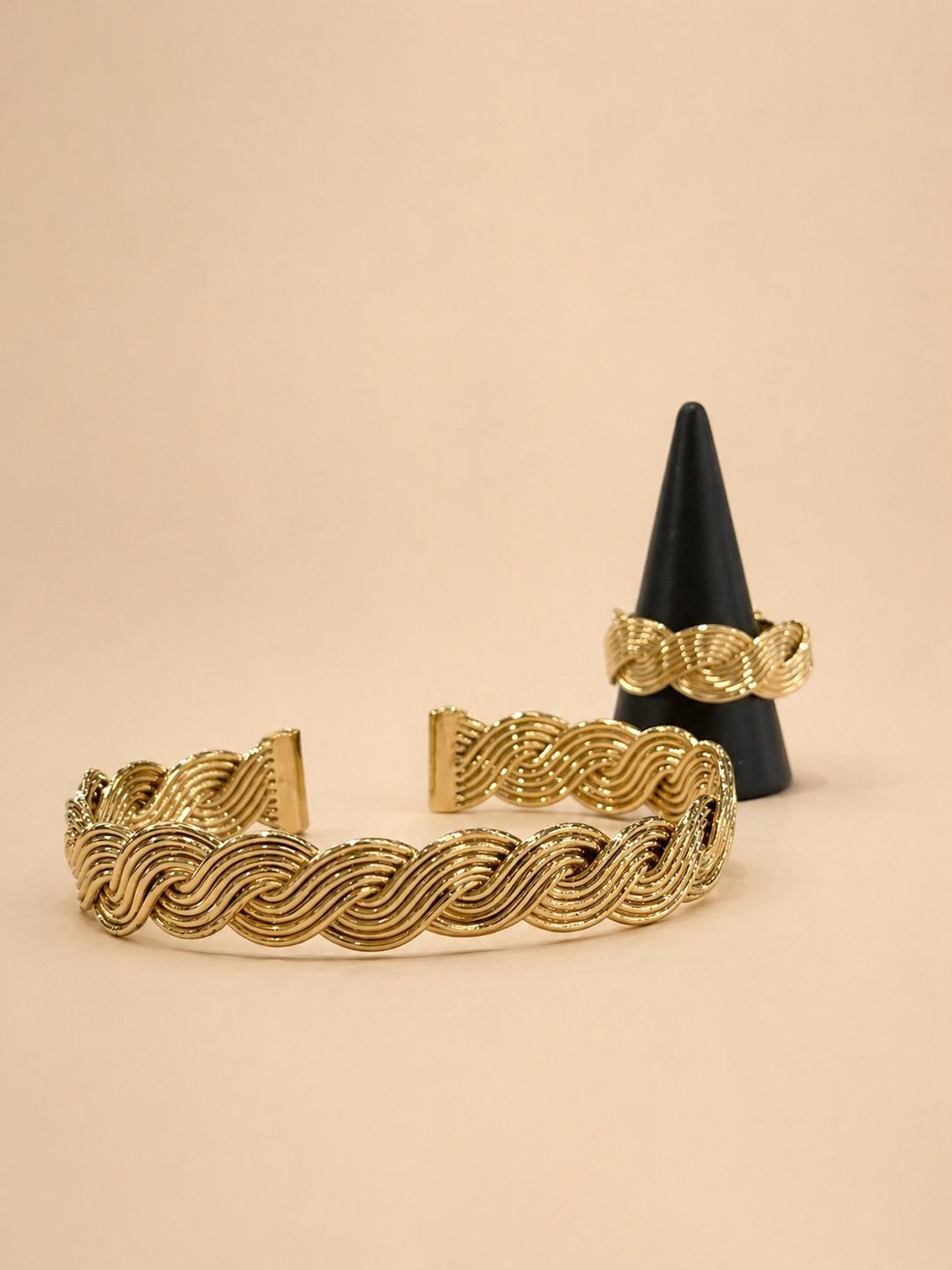 Twisted Set