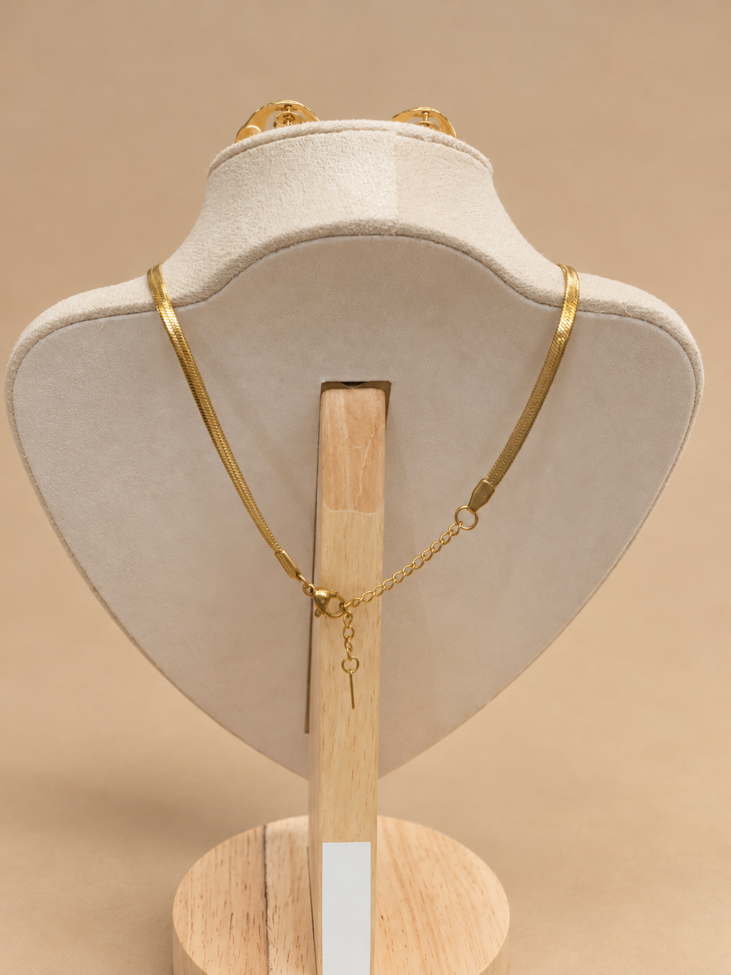 Zaria Set: Necklace + Earrings